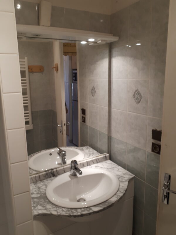 Location été - Appartement 4/6 places - Immeuble Les Mélèzes – Image 9