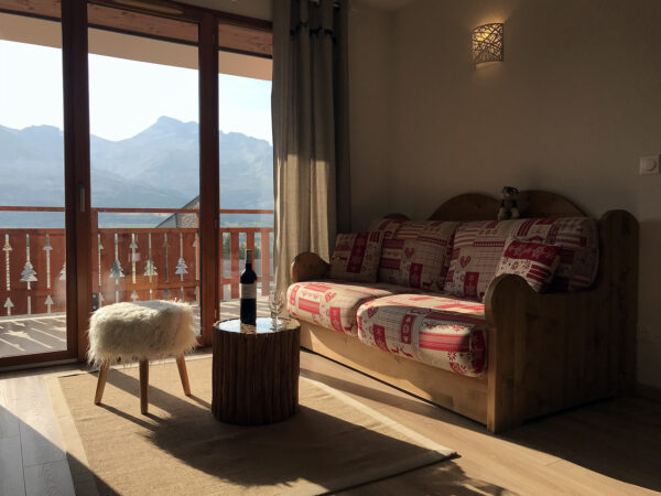 Loue appartement à La Joue du Loup hautes alpes, station ski Superdévoluy, idéal pour vos vacances en montagne été comme hiver