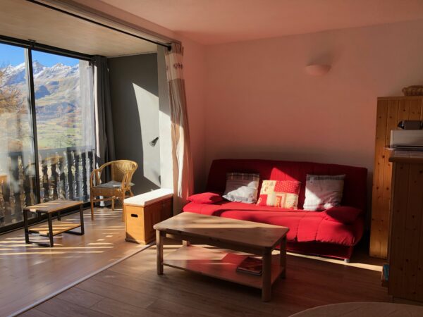 Loue appartement à La Joue du Loup hautes alpes, station ski Superdévoluy, idéal pour vos vacances en montagne été comme hiver