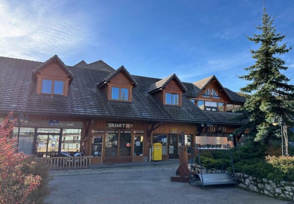 Loue appartement à La Joue du Loup hautes alpes, station ski Superdévoluy, idéal pour vos vacances en montagne été comme hiver