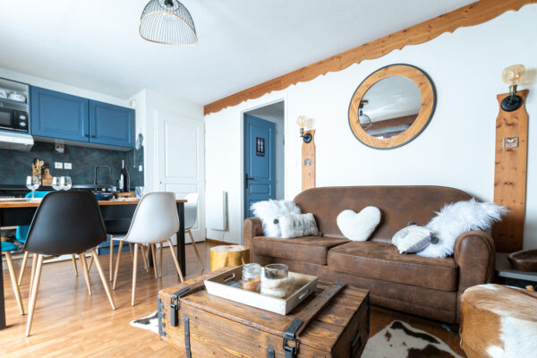 Loue appartement à la Joue du Loup, station de ski dans les hautes alpes, proche de Superdévoluy. Idéal pour vos vacances en montagne l'été et hiver
