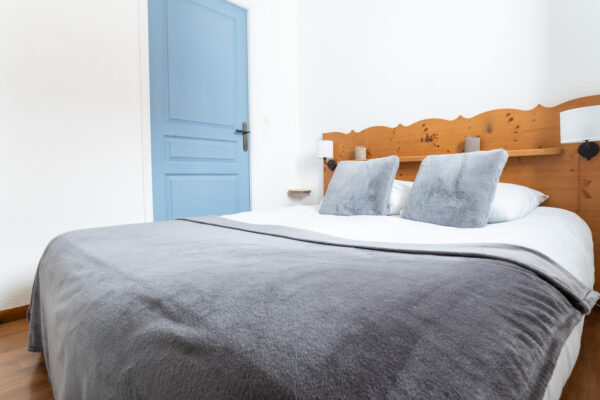 Loue appartement à la Joue du Loup, station de ski dans les hautes alpes, proche de Superdévoluy. Idéal pour vos vacances en montagne l'été et hiver