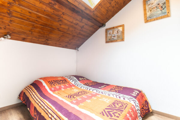 loue appartement à la Joue du Loup, station de ski dans les hautes alpes, même domaine de ski que Superdévoluy, idéal pour vos vacances en montagne été comme hive