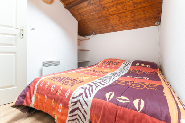 loue appartement à la Joue du Loup, station de ski dans les hautes alpes, même domaine de ski que Superdévoluy, idéal pour vos vacances en montagne été comme hive