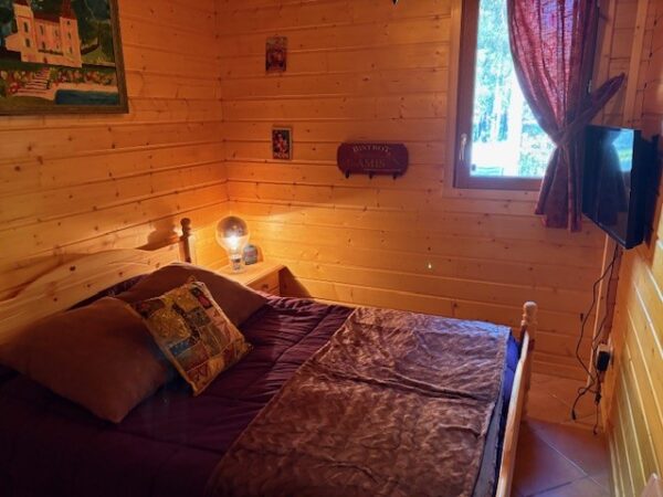 loue chalet à la Joue du Loup, station de ski dans les hautes alpes, même domaine de ski que Superdévoluy, idéal pour vos vacances en montagne été comme hiver