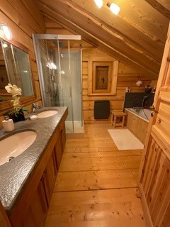 loue chalet dans résidence avec piscine à la Joue du Loup, station de ski dans les hautes alpes, même domaine de ski que Superdévoluy, idéal pour vos vacances en montagne été comme hiver